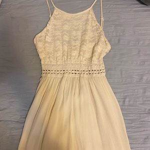 Cute off-white/cream dress!